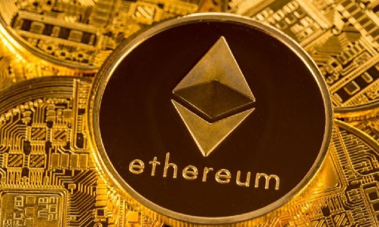 Основатель Aave продал ETH на сумму 8,3 млн долларов, когда цена упала ниже 2000 долларов
