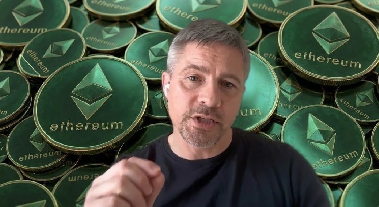 Известный макростратег Хенрик Зеберг утверждает, что «Ethereum вступил в свою самую взрывную фазу!»