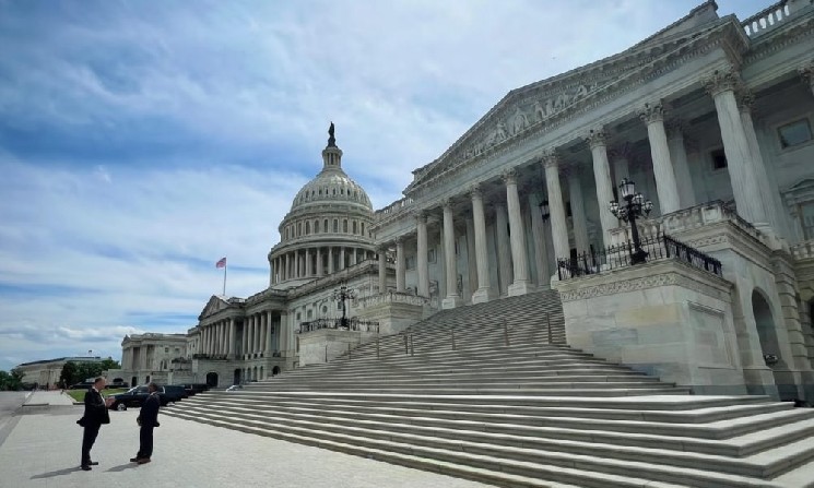 Сенат США проголосовал за запрет CBDC в рамках жилищного законопроекта